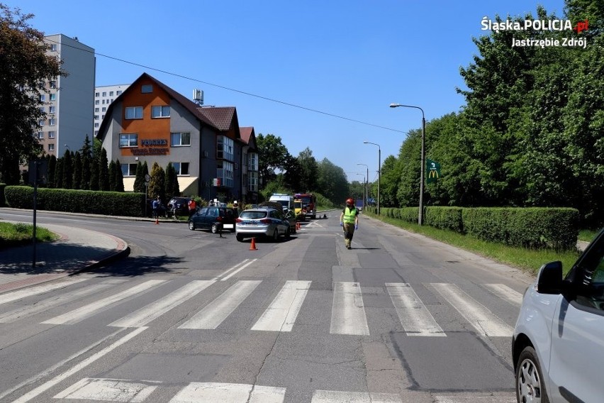 Wypadek w Jastrzębiu: zderzenie deawoo matiza z renault...