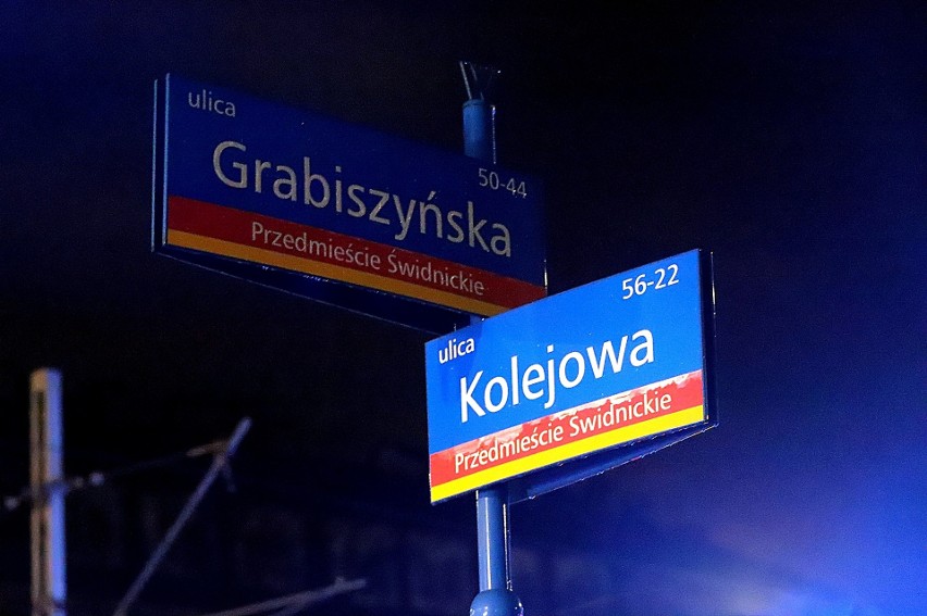 (19.11.2023) Nocny, poważny wypadek na ul. Grabiszyńskiej we...