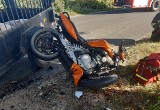 Wypadek w Gorczenicy (pow. brodnicki). Motocyklista zderzył się z ciągnikiem rolniczym