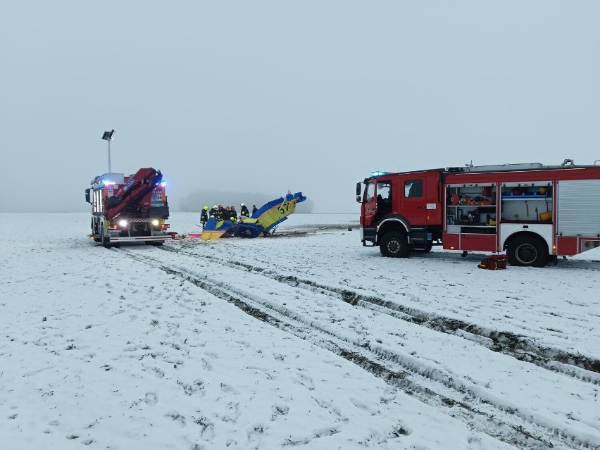 Dwie osoby zostały ranne w lotniczym wypadku pod Szadkiem –...