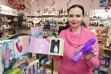 Walentynkowe nowości dla par ze sklepu erotycznego Pink Shop w Kielcach. Co jest prawdziwym hitem? Zobacz zdjęcia i film