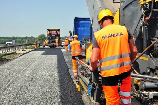 Zakończenie remontu około 7-kilometrowego odcinka autostrady A4 pomiędzy węzłami „Opole Zachód” a „Brzeg” (206,3 – 213,5 km) planowane jest na 31 maja.