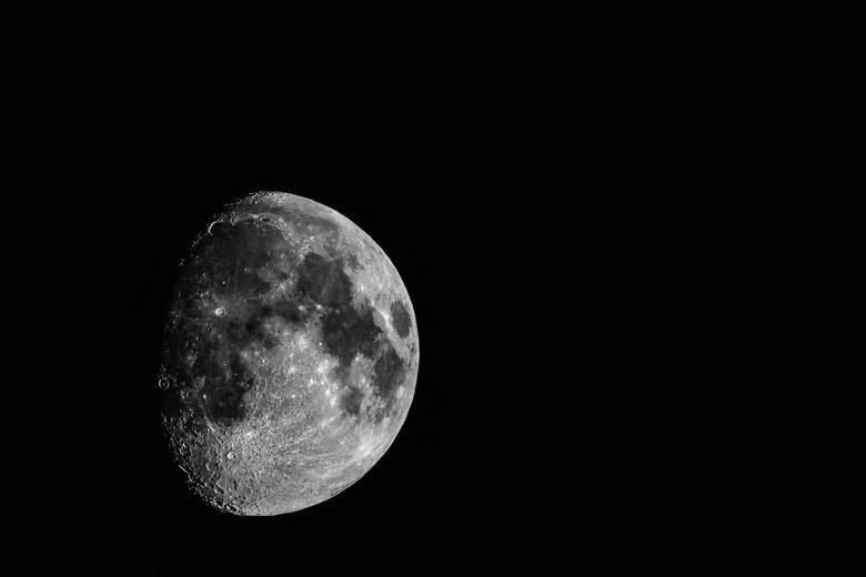 Zaćmienie Księżyca – zjawisko astronomiczne powstające, gdy...