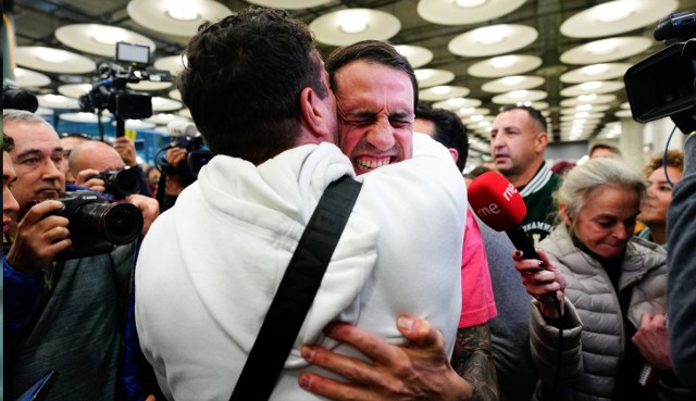 Hiszpański kibic zwolniony z irańskiego więzienia.
