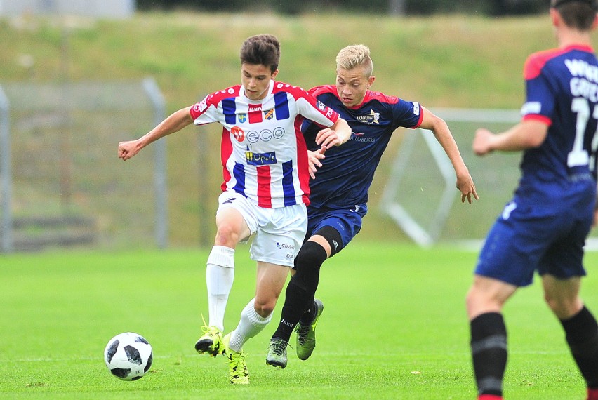 Centralna Liga Juniorów. Świetnie rzucał, ale postawił na futbol i stał się jednym z liderów Odry Opole