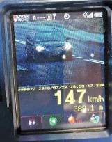 Kierowca volkswagena zdecydowanie przesadził z prędkością w Szebniach. Przekroczył ją o prawie 100 kilometrów na godzinę