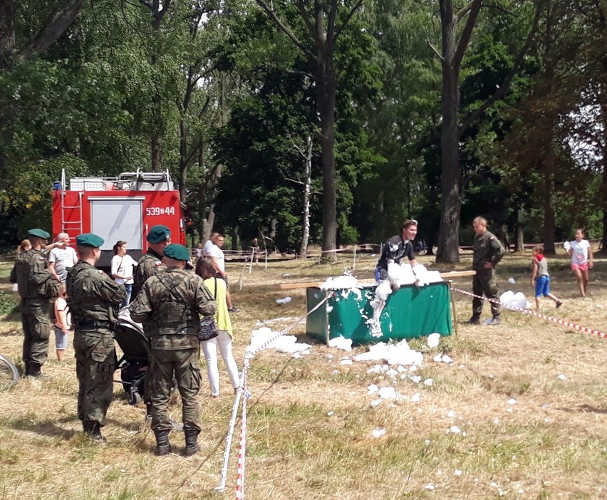 Bieg terenowy na poligonie w Stargardzie.