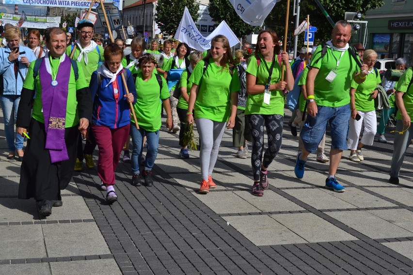 Pielgrzymka Krakowska dotarła na Jasną Górę [ZDJĘCIA]