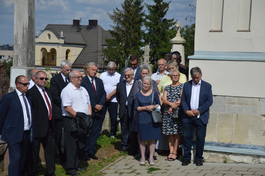 Ostatnie pożegnanie byłego wojewody i starosty. Zygmunt Szopa spoczął w Miechowie