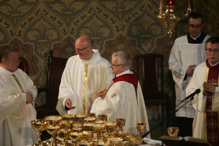 Cud w Legnicy. Wierni zobaczyli słynną  hostię