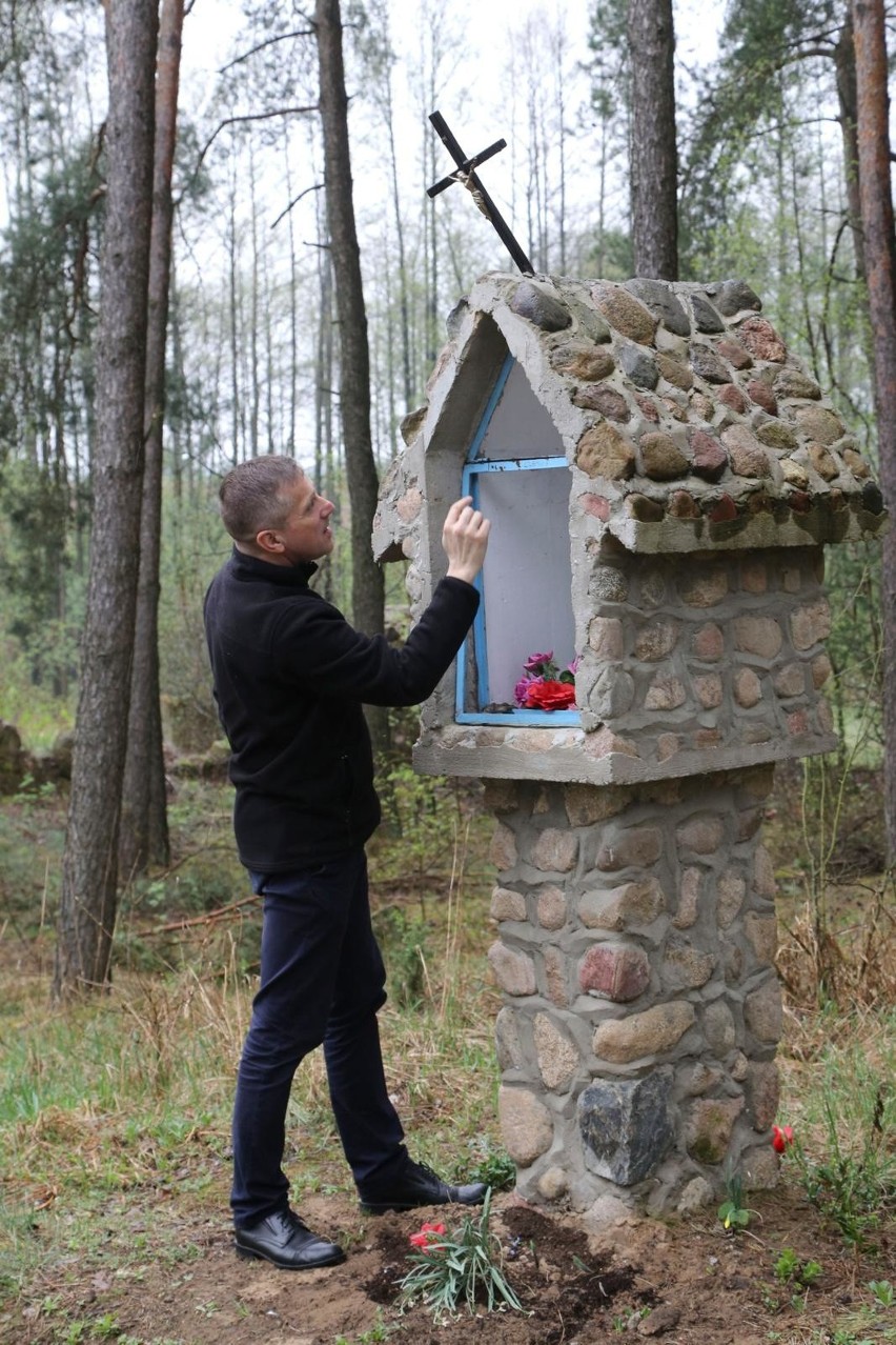 Tykocin. Profanum wciska się do zakrystii. Parafia przyjmuje ofiary kartą płatniczą [ZDJĘCIA]