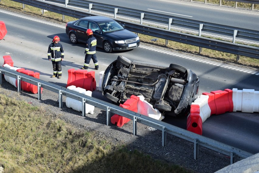 Przed południem na obwodnicy Inowrocławia w Sikorowie doszło...