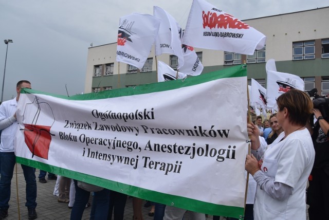Strajk w rybnickim szpitalu. W czwartek, 20 lutego,  zakończono pierwszą turę rozmów z Marszałkiem Województwa.