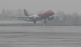 Mgła uniemożliwiła lądowanie sześciu samolotom na lotnisku w Gdańsku w czwartek [8.11.2018]. Zostały zawrócone na inne lotniska 