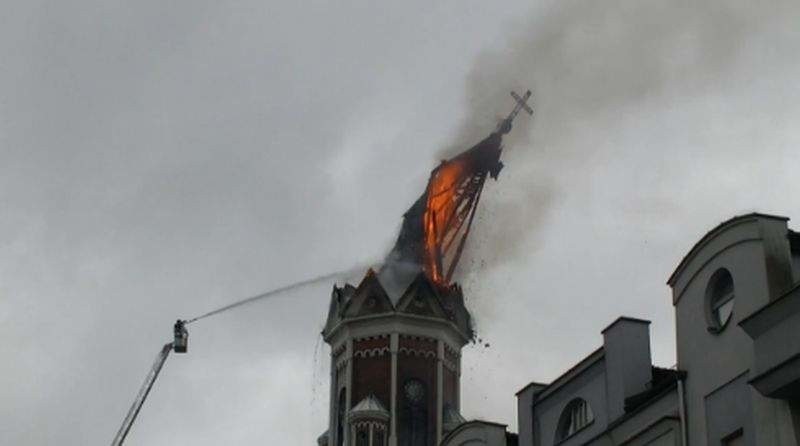 Wieża kościoła spłonęła 15 września ubiegłego roku.