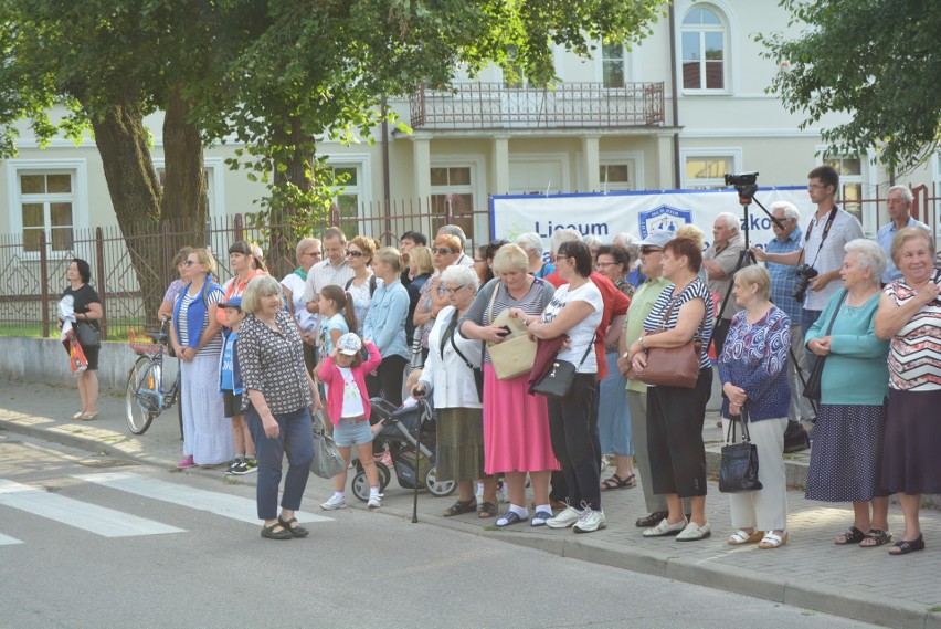 Ostrołęka: wyruszyła pielgrzymka na Jasną Górę [ZDJĘCIA+WIDEO]