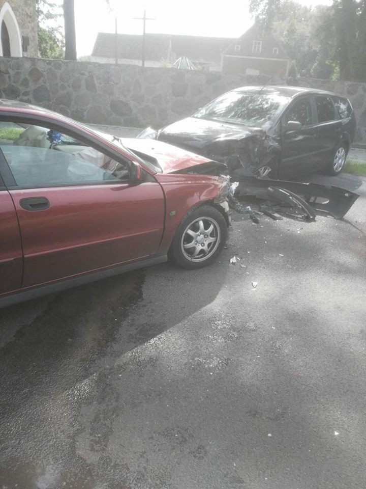 Wypadek na trasie Stargard - Chociwel. Droga zablokowana [zdjecia]