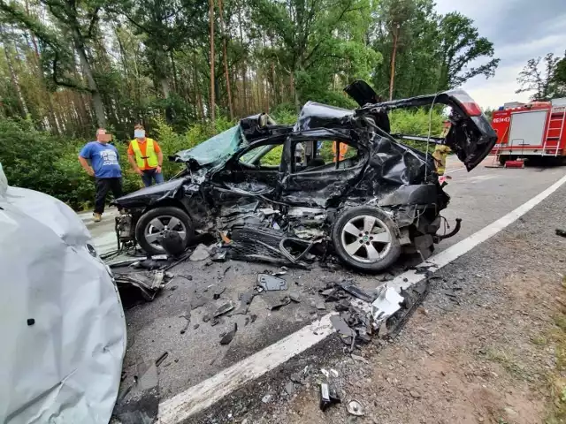 26 sierpnia 2020. 23-letni mieszkaniec gminy Kwidzyn zginął w wypadku samochodowym na drodze krajowej nr 55, na trasie Kwidzyn - Sztum. Kierując seatem stracił panowanie nad autem, zjechał na przeciwny pas ruchu i na łuku drogi zderzył się z nadjeżdżającym z naprzeciwka dostawczym iveco.