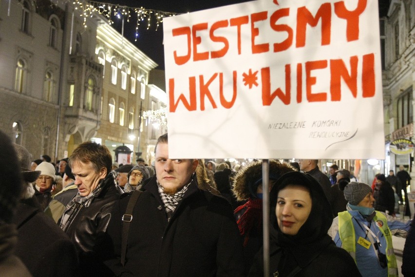 Demonstracja na Piotrkowskiej, 13 grudnia 2016