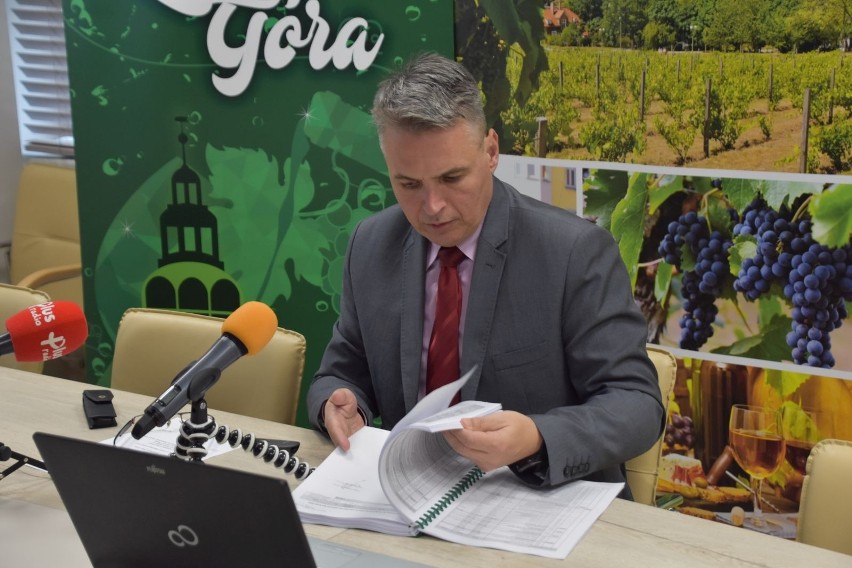 Prezydent Janusz Kubicki zaprezentował projekt budżetu na...