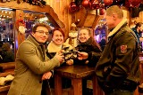 Jarmark Bożonarodzeniowy Wrocław 2023 oficjalnie otwarty! Tłumy, grzane wino i świąteczna atmosfera