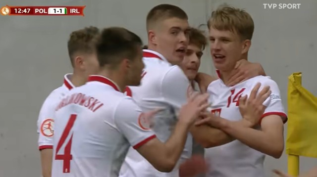 Reprezentacja Polski do lat 17 wygrała z Irlandią 5:1 w pierwszym meczu mistrzostw Europy