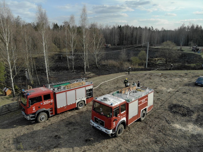 Dwa zastępy OSP Supraśl zostały zadysponowane 20 kwietnia po...