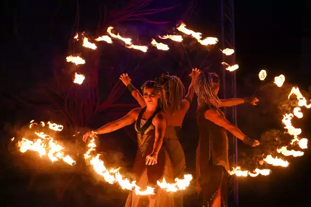 Festiwal Teatrów Ulicznych w Krakowie. Rynek stał się wielką teatralną sceną