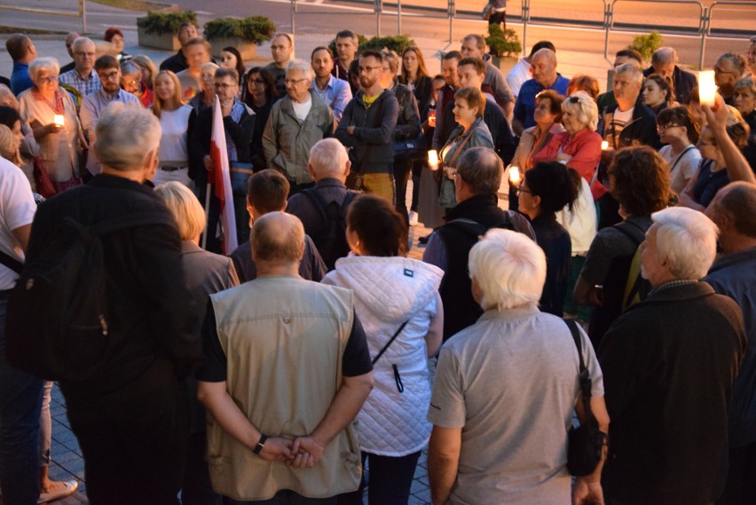 Protest przed Sądem Okręgowym w Katowicach we wtorek 25...