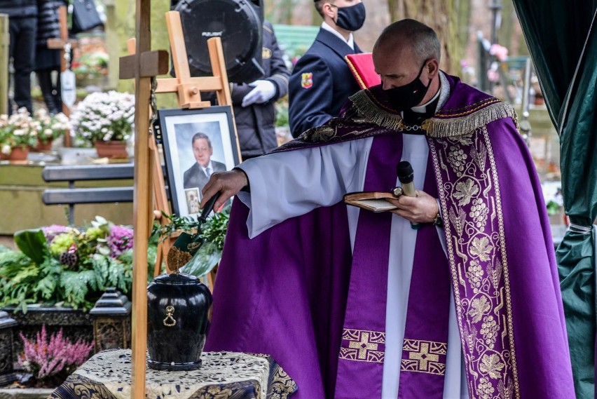 Ostatnie pożegnanie Jana Kiliana, uroczystość żałobna w Starogardzie Gdańskim i pogrzeb w Gdańsku. Zdjęcia