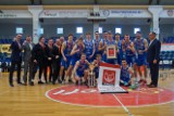 Koszykarze Enei Basket Junior Poznań obronili tytuł mistrza Polski do lat 19! Wielkie zwycięstwo i wielka feta na parkiecie w Sopocie