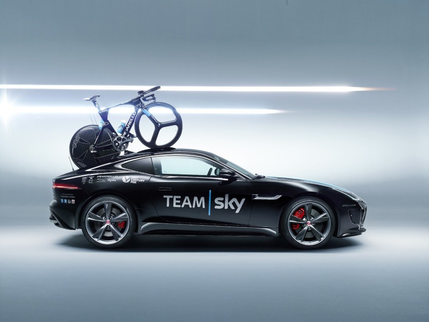 Jaguar F-Type R Coupe Team Sky
Fot: Jaguar