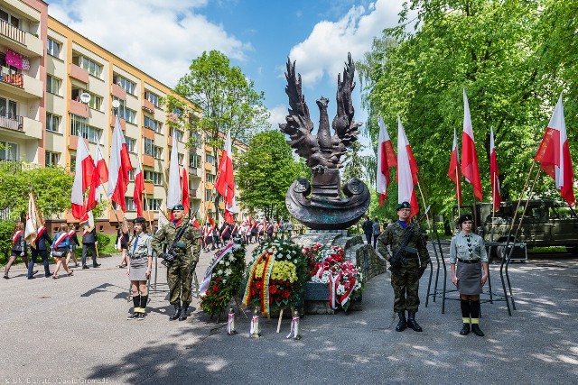 Uroczystości pod Pomnikiem Sił Zbrojnych na Zachodzie przy ul. M. Curie-Skłodowskiej.