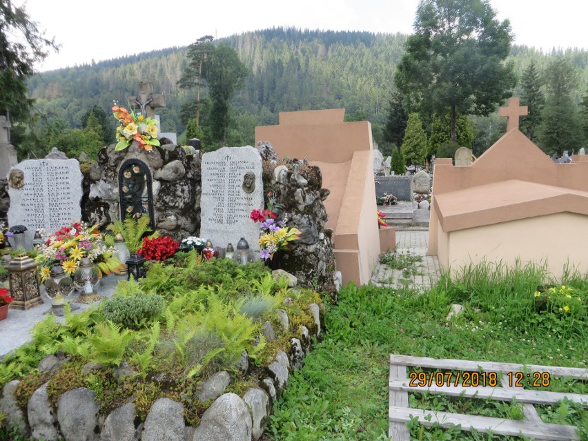 Zobacz jak wyglądają nagrobki na zakopiańskich cmentarzach. Pochowano tam znanych Polaków