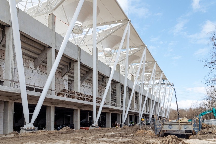 Stadion ŁKS już niemal na ukończeniu. Najnowsze ZDJĘCIA obiektu przy al. Unii