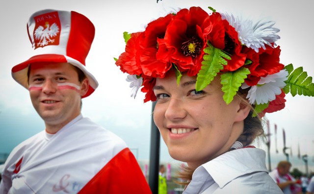 Nie ma wątpliwości, że najpiękniejsze na świecie są polskie dziewczyny. Ich doping uskrzydla, gdy dzielnie wspierają sportowców na stadionach we Wrocławiu.Zobaczcie najlepsze zdjęcia kibicek z Wrocławia! Na kolejne slajdy możecie przechodzić za pomocą strzałek lub gestów na smartfonie.