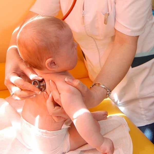 - Dodatkowe szczepienia dobiera się indywidualnie do dziecka - mówi doktor Marta Kusz.