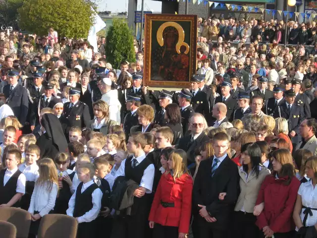 Peregrynacja kopii obrazu Matki Boskiej Częstochowskiej w Proszowicach w kwietniu 2008 roku