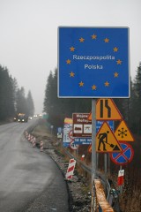 Przejścia graniczne. Zaostrzenie kontroli na granicy ze Słowacją 