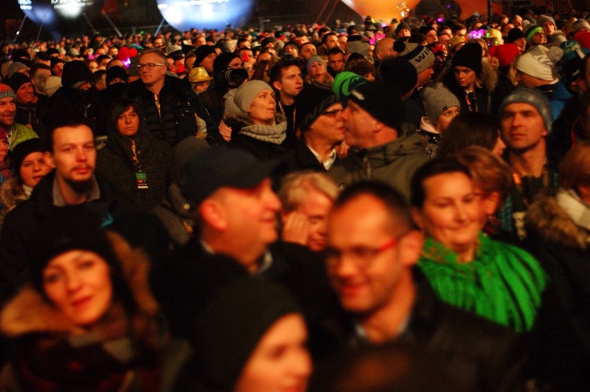 Sylwester 2017 w Zakopanem. Tak bawiła się publiczność [ZDJĘCIA]