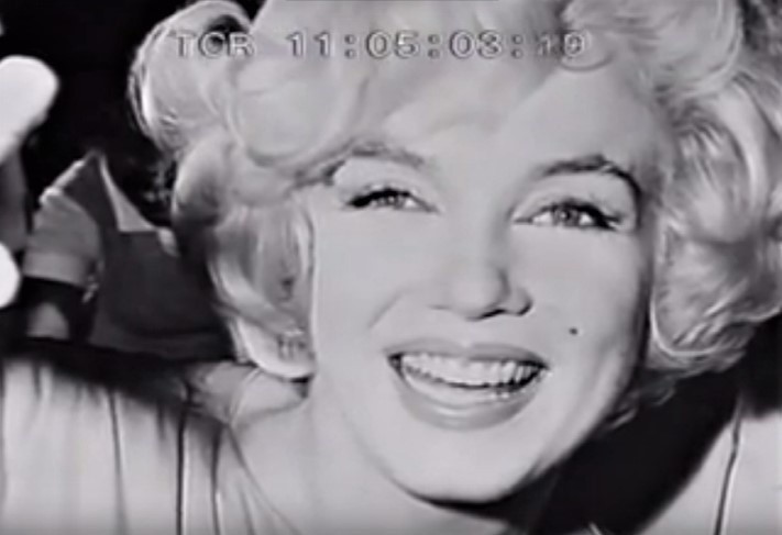 Marilyn Monroe a właściwie Norma Jeane Mortenson. Pierwszy...