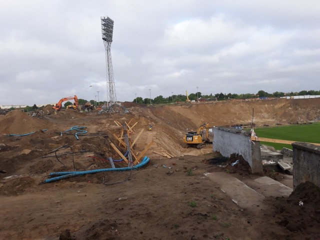 Stadion Pogoni od ulicy Witkiewicza