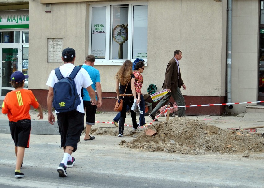 Kolejna faza przebudowy skrzyżowania ulic: Lipowej,...