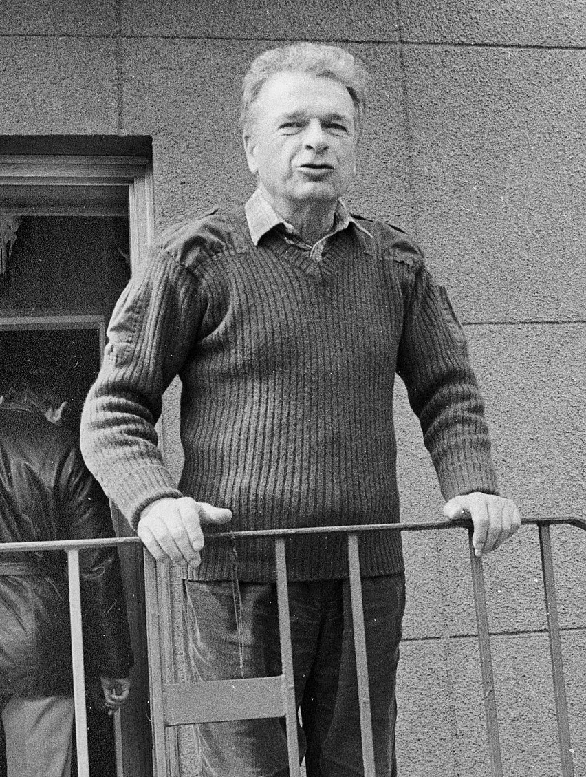 Generał Czesław Kiszczak, minister spraw wewnętrznych PRL