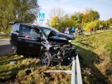 Wypadek w Zduńskiej Woli. Zderzenie samochodów, ranni. Zdjęcia z wypadku