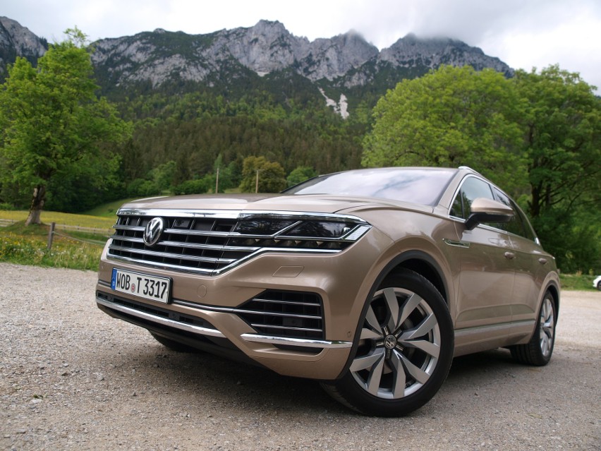 Volkswagen Touareg...