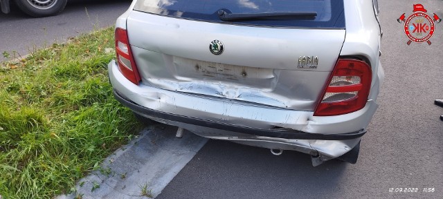 Dwa auta uszkodzone po kolizji w gminie Kijewo Królewskie
