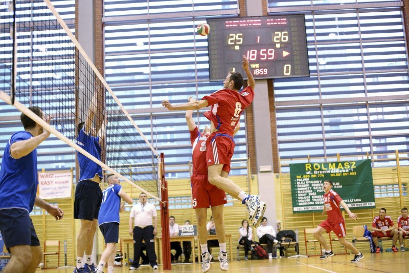 Siatkówka. SPS Słupsk - UKS OPP Kołobrzeg 1-3...