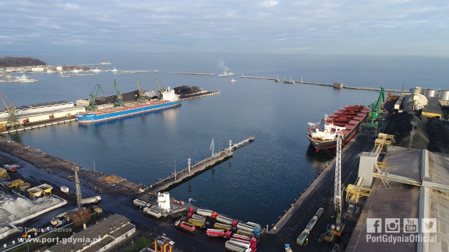 Gdyński port to strategiczny podmiot dla bezpieczeństwa kraju i ogromny obszar do nadzorowania. Całkowita powierzchnia portu wynosi 971,6 hektarów. 