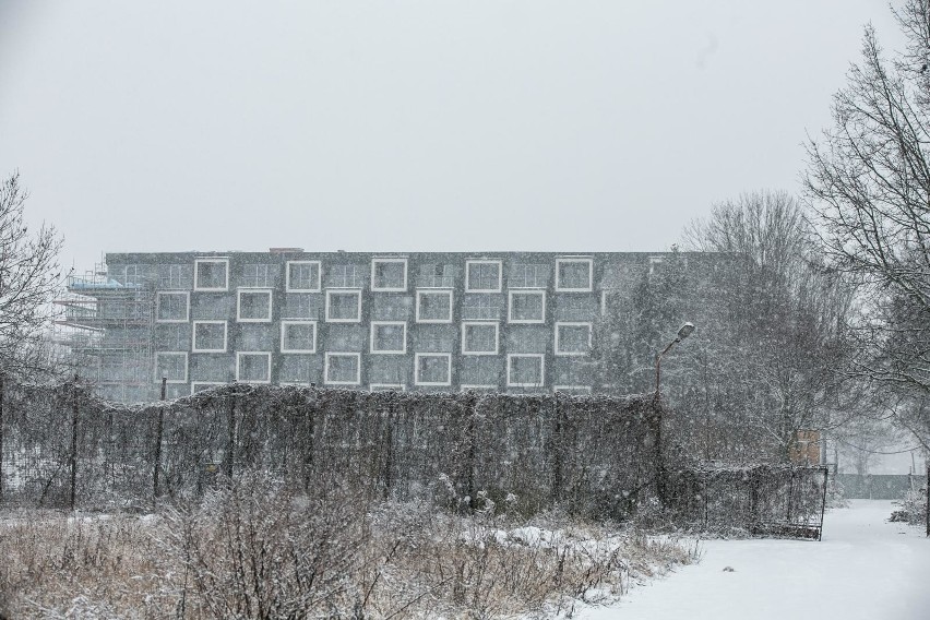 Po sąsiedzku trwa budowa aparthotelu Błonia Park